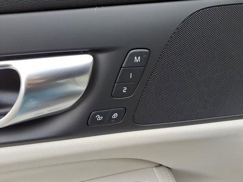 New 2026 Volvo V60 B5 Cross Country Plus w/ Protection Package Premier image 16