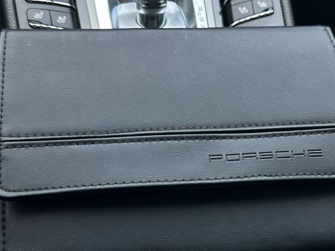 Used 2015 Porsche Panamera 4S image 52