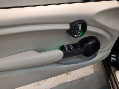 Used 2017 MINI Cooper Convertible image 18