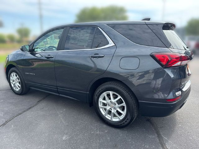 Used 2023 Chevrolet Equinox LT AWD/4WD image 3