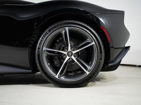 Used 2025 Ferrari 296 GTS image 18