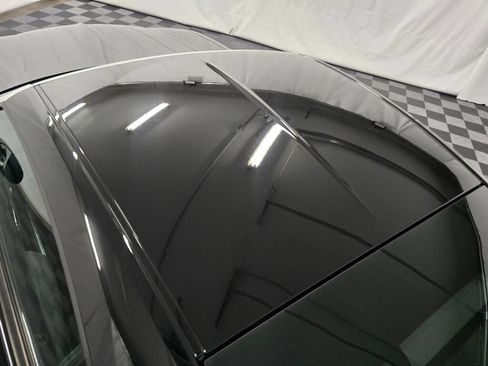 Used 2006 Chrysler Crossfire Limited RWD image 29
