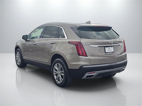 Used 2023 Cadillac XT5 Premium Luxury w/ Technology Package image 8