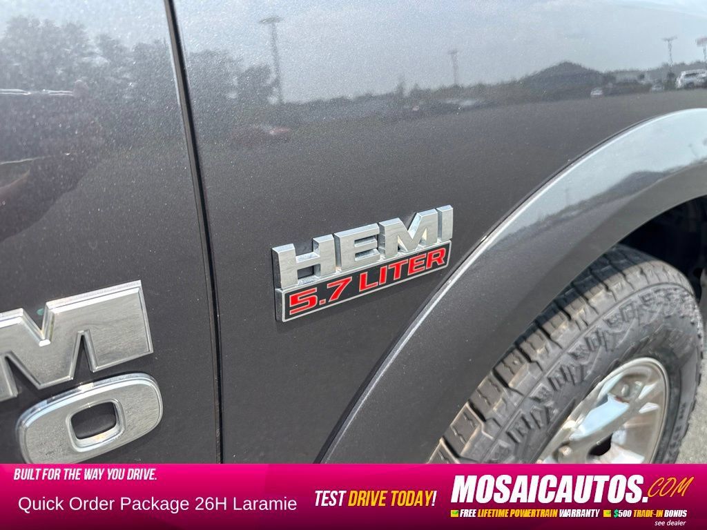 Used 2017 RAM 1500 Laramie w/ Convenience Group AWD/4WD image 9