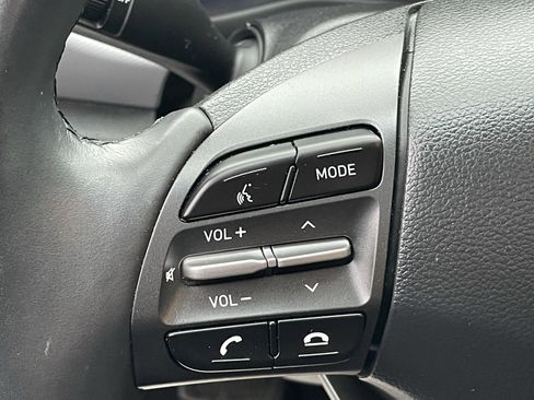 Used 2020 Hyundai Kona SEL Plus image 26