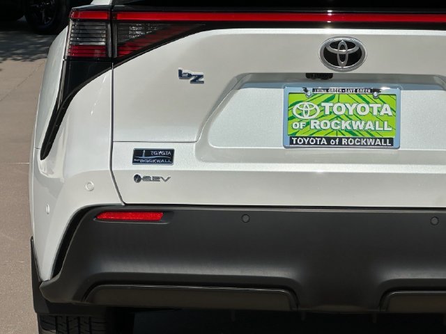 New 2027 Toyota bZ FWD image 5