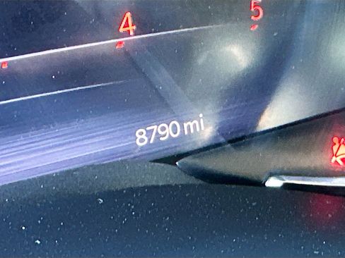 Used 2024 RAM 2500 Laramie w/ Safety Group image 19