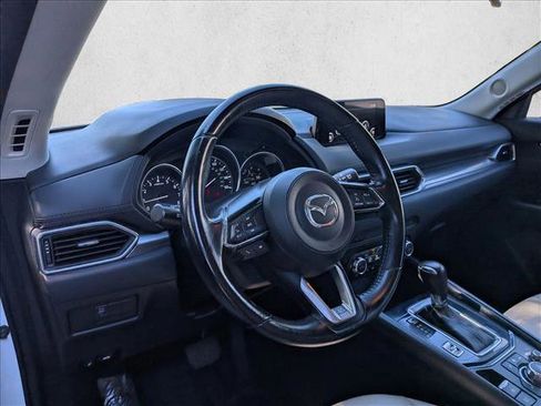 Used 2017 MAZDA CX-5 Touring image 10