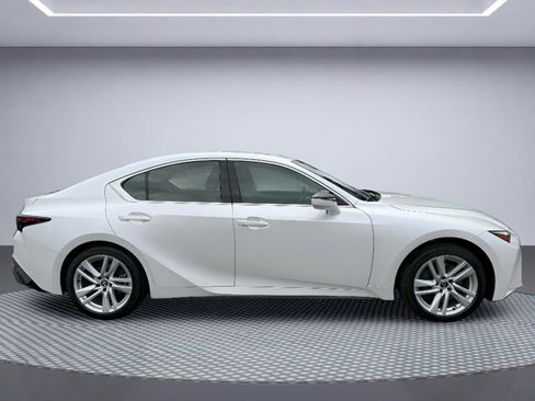 Used 2023 Lexus IS 300 AWD w/ Comfort Package image 7