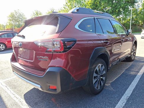 Used 2023 Subaru Outback Touring XT AWD/4WD image 7