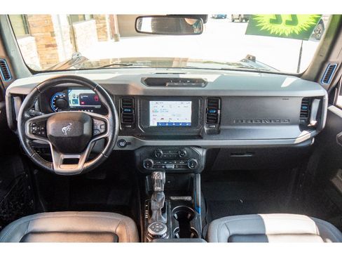 Used 2022 Ford Bronco Black Diamond AWD/4WD image 13