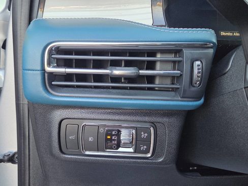 Used 2020 Lincoln Corsair Reserve w/ Equipment Group 202A image 44