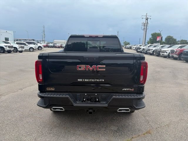 Used 2023 GMC Sierra 1500 AT4 w/ Technology Package AWD/4WD image 5