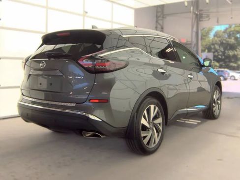 Used 2020 Nissan Murano SL w/ Moonroof Package AWD/4WD image 2