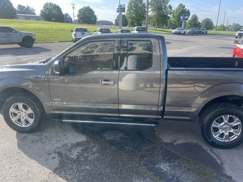 Used 2016 Ford F150 XLT w/ Equipment Group 302A Luxury AWD/4WD image 3