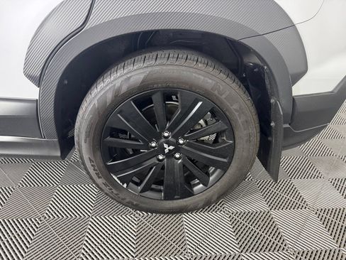 Used 2025 Mitsubishi Outlander Sport AWD image 11