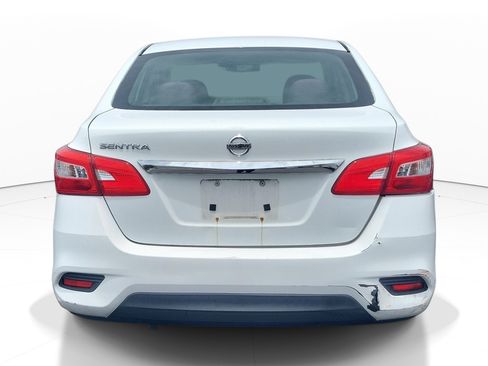 Used 2016 Nissan Sentra S FWD image 7