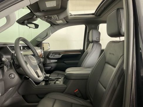 Used 2025 GMC Sierra 1500 Denali w/ Denali Reserve Package image 30