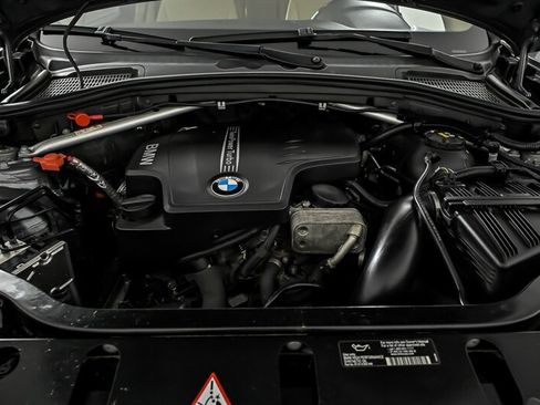 Used 2016 BMW X3 sDrive28i RWD image 12