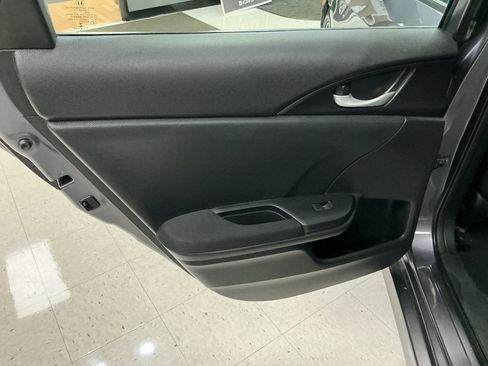 Used 2018 Honda Civic EX image 21