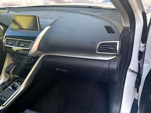 Used 2018 Mitsubishi Eclipse Cross AWD image 26