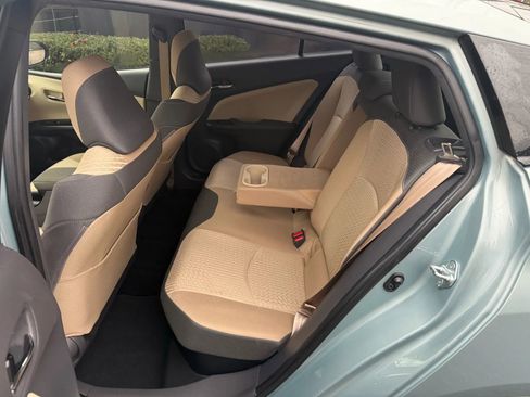 Used 2017 Toyota Prius Two image 21