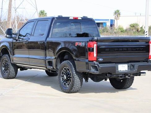 Used 2025 Ford F250 Platinum image 6