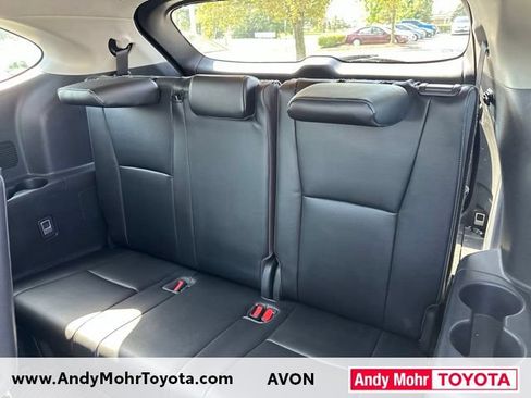 Used 2023 Toyota Highlander Platinum AWD/4WD image 12