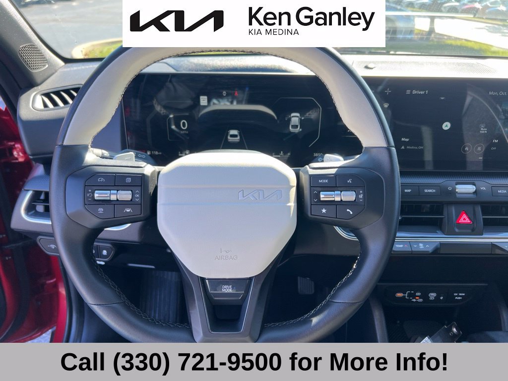 Certified 2025 Kia K4 GT-Line FWD image 32