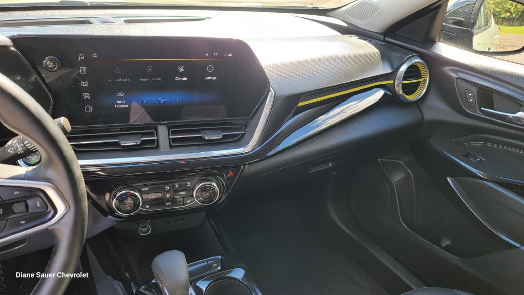 Used 2024 Chevrolet Trax ACTIV w/ Driver Confidence Package FWD image 21