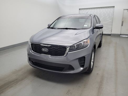 Used 2020 Kia Sorento LX FWD image 15