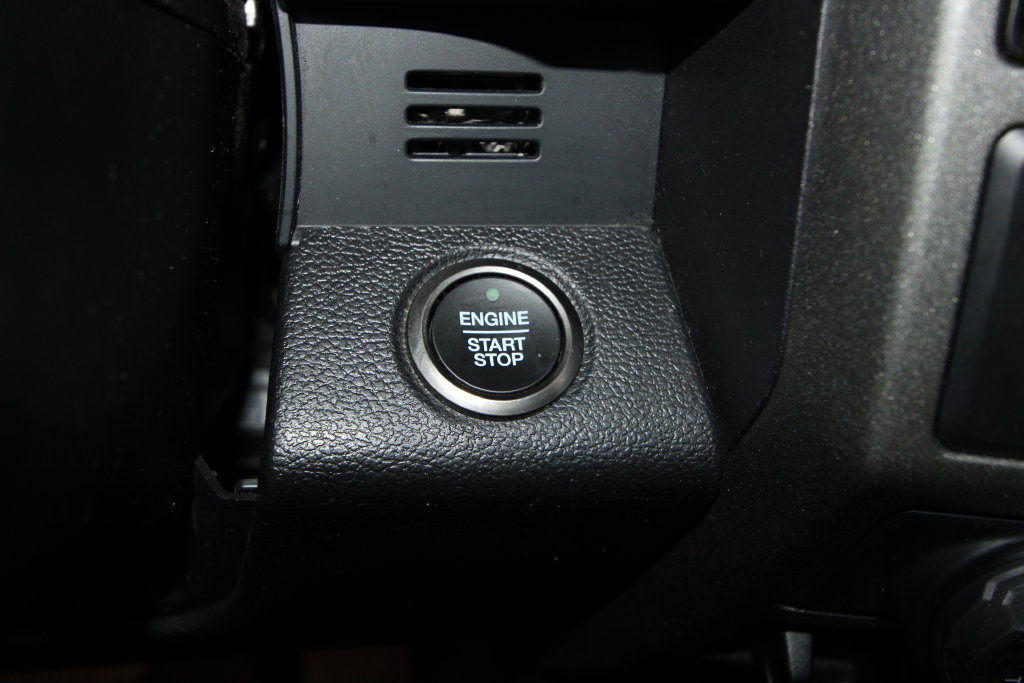 Used 2018 Ford F150 Raptor w/ Equipment Group 802A Luxury AWD/4WD image 14