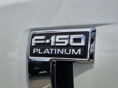 Used 2021 Ford F150 Platinum w/ FX4 Off-Road Package AWD/4WD image 10