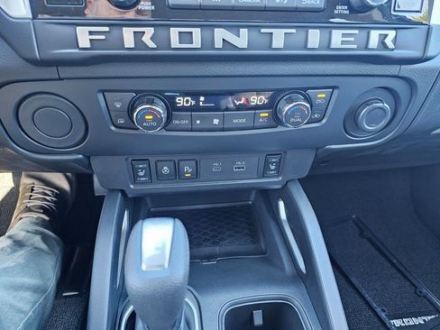 New 2026 Nissan Frontier SV image 21