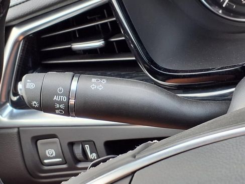 New 2025 Cadillac XT5 Premium Luxury w/ LPO, Floor Liner Package image 16