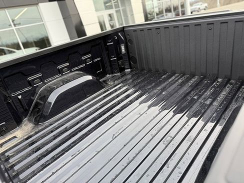 New 2026 GMC Sierra 1500 Elevation image 10