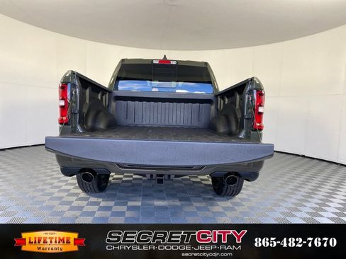 New 2026 RAM 1500 Express AWD/4WD image 30