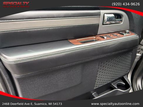 Used 2016 Ford Expedition Platinum image 35