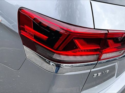 Used 2023 Volkswagen Atlas SE image 29