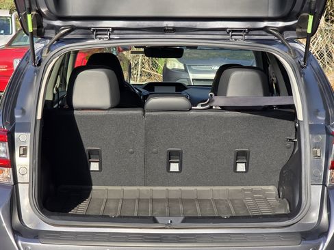 Certified 2022 Subaru Crosstrek 2.5i Limited w/ Moonroof Package 2 image 9