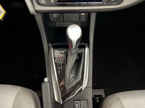 Used 2019 Toyota Corolla LE image 20