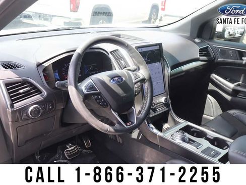 Used 2022 Ford Edge ST AWD/4WD image 13