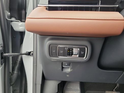 New 2026 Lincoln Nautilus Reserve image 22