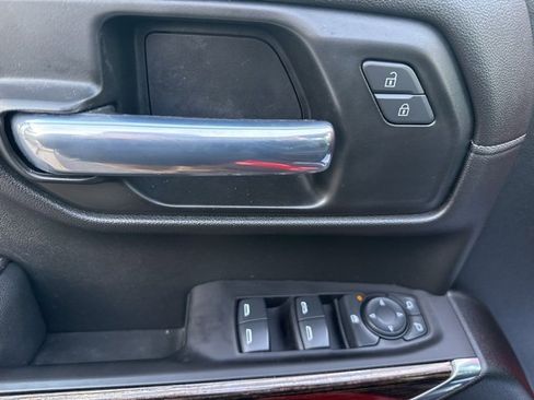 Used 2021 GMC Sierra 1500 Elevation w/ Preferred Package image 11