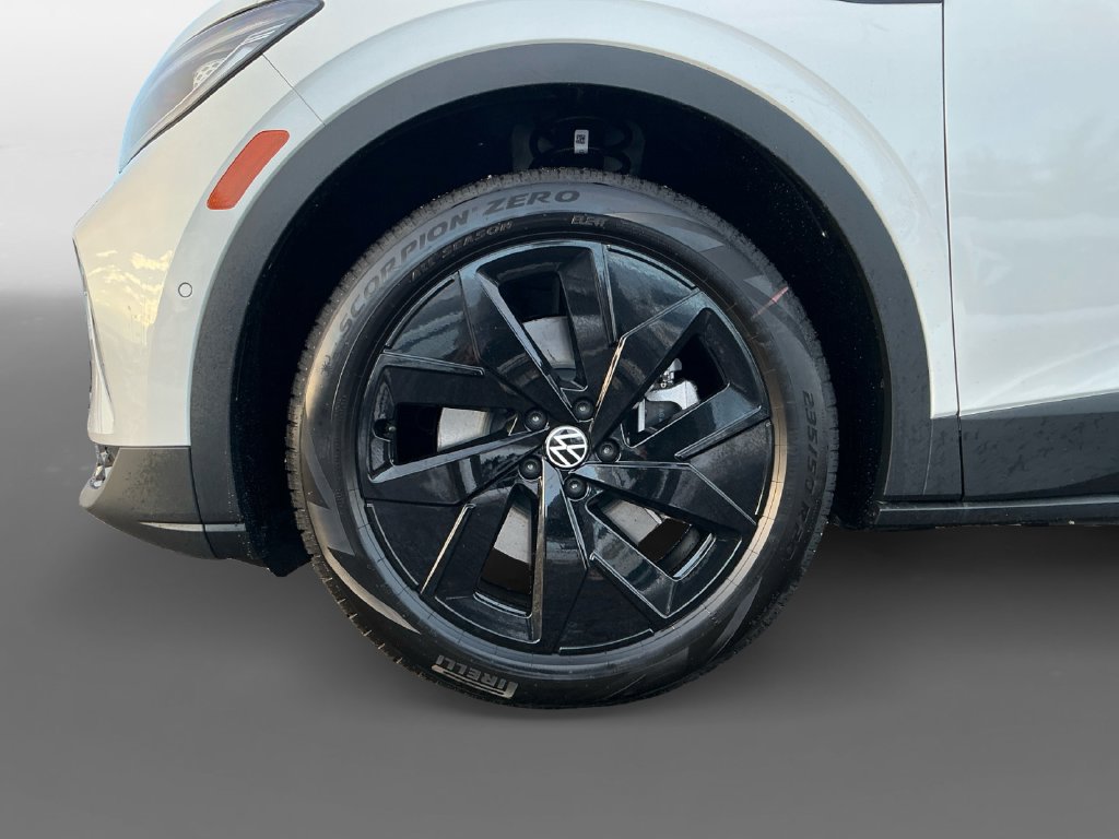 New 2026 Volkswagen ID.4 Pro S Plus AWD/4WD image 14