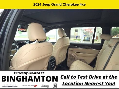 Used 2024 Jeep Grand Cherokee Limited 4xe AWD/4WD image 11