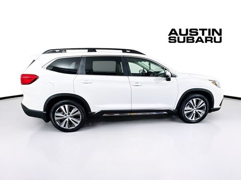 Used 2022 Subaru Ascent Limited w/ Technology Package AWD/4WD image 8