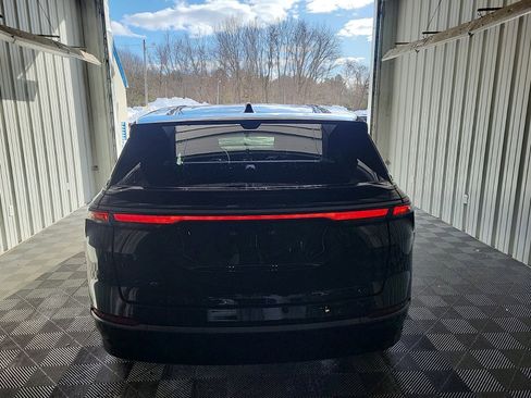 Used 2024 Jeep Wagoneer Launch Edition image 5