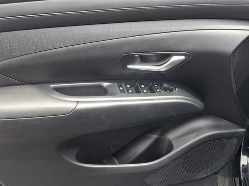 Used 2025 Hyundai Tucson SEL AWD/4WD image 13