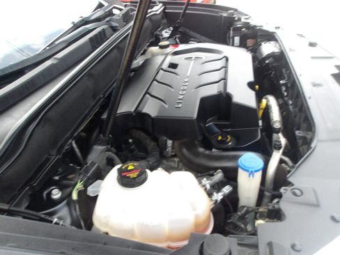 Used 2017 Lincoln MKX Reserve w/ Lincoln MKX Climate Package image 26